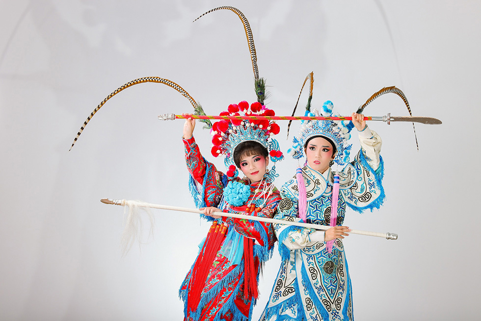 11月24日唐美雲歌仔戲團－青年團將演出《薛丁山與樊梨花》、《陸文龍》折子