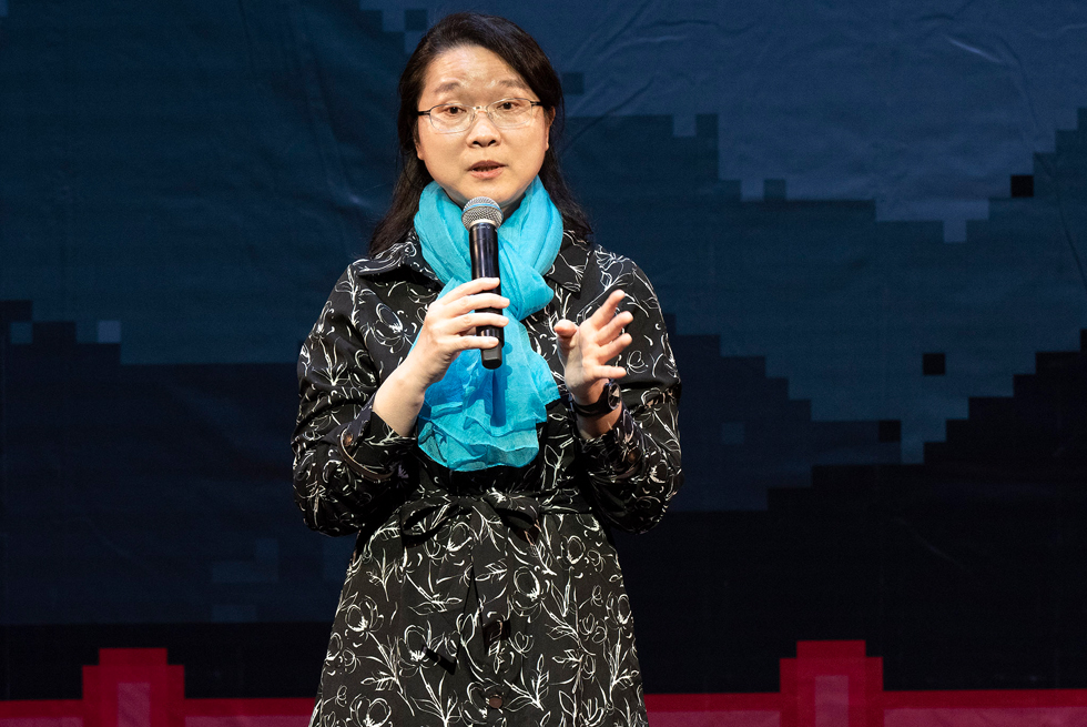03「民間戲曲劇藝提升計畫」主持人林幸慧副教授，分享為每位培訓人員量身打造的培訓師資與課程，並肯定他們的成長。