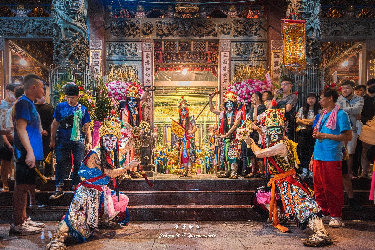 08_09_新莊地藏庵大眾廟中港厝官將首 代表照