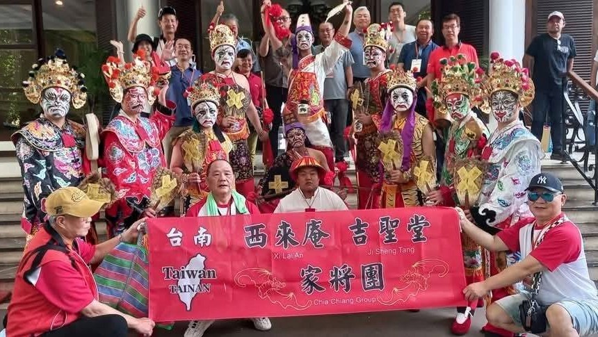 08_08_全台西來庵吉聖堂什家將 代表照