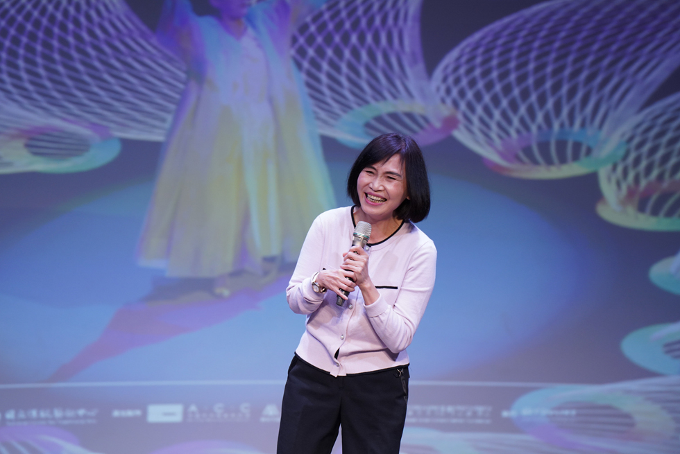 國立傳統藝術中心陳悅宜主任歡迎韓國藝術家們遠道而來，期許從「邀演」出發，未來能夠進一步深化合作達成傳統戲曲藝術的「共創」「共作」