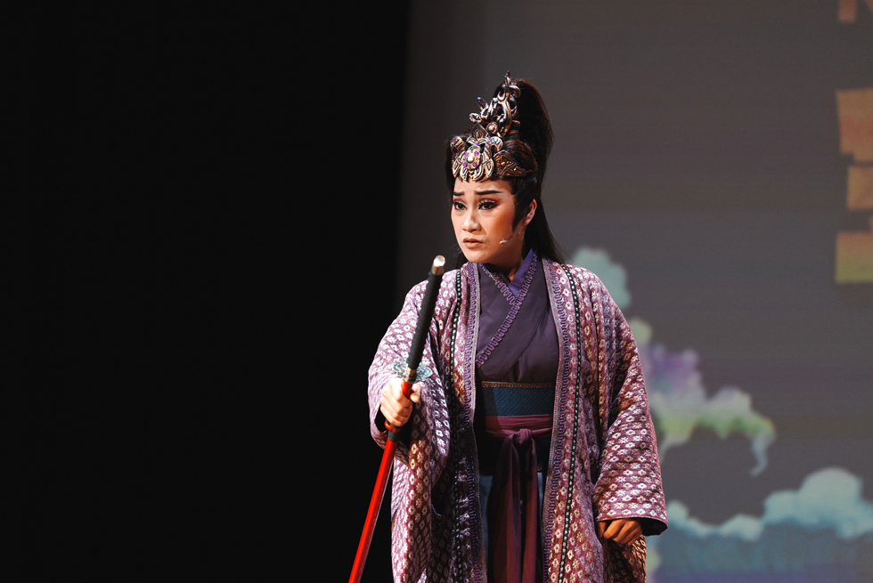 「我是楊麗花」海選大賽冠軍何佩芸飾元虎